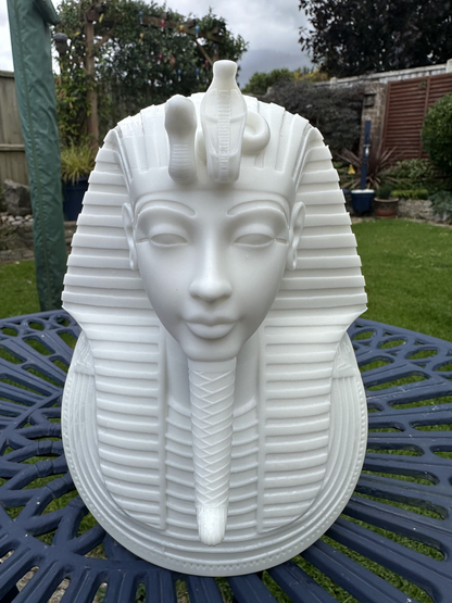 Tutankhamun Mask – Resin Bust (Unpainted Showpiece)